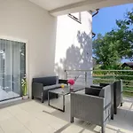 شقة Lamalu *