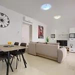 Lamalu * Ližnjan