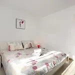 شقة Lamalu Ližnjan