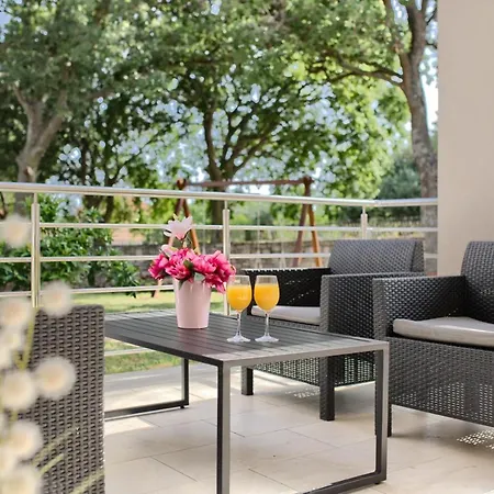 Apartment Lamalu