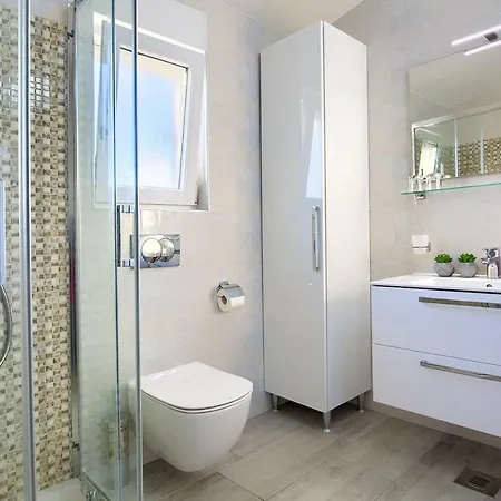 Apartment Lamalu