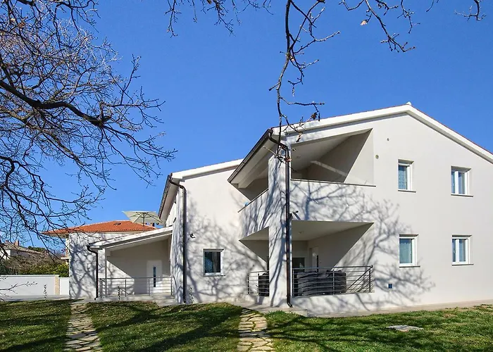 Lamalu * Ližnjan