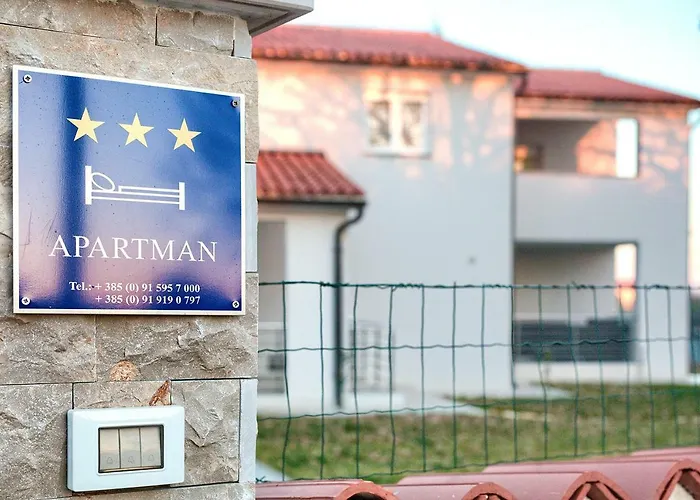 Lamalu Apartman Ližnjan