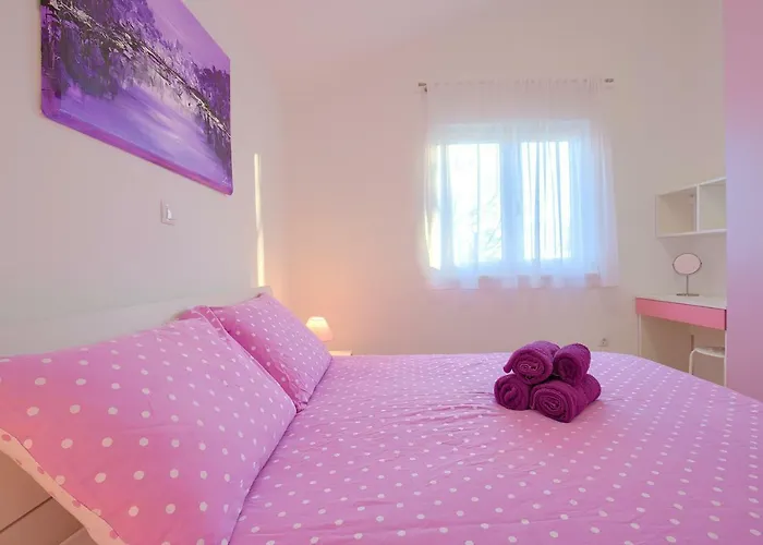 Lamalu Apartman